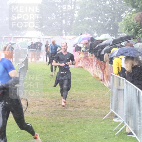 14.06.2026 - 7 Türme Triathlon Andreas Tolksdorf http://msf.ph/oto/9810029 14.06.2026 13:32:39 Schwimmen  meine-sportfotos.de