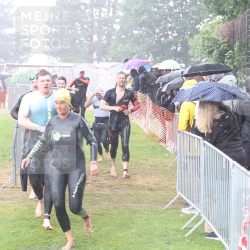 14.06.2026 - 7 Türme Triathlon Andreas Tolksdorf http://msf.ph/oto/9810081 14.06.2026 13:33:15 Schwimmen  meine-sportfotos.de