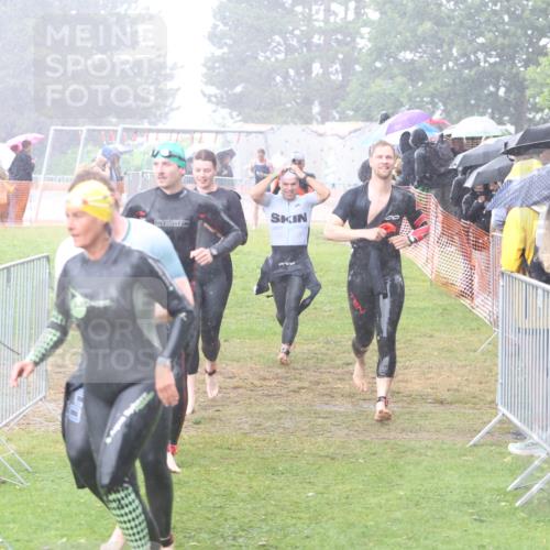 14.06.2026 - 7 Türme Triathlon Andreas Tolksdorf http://msf.ph/oto/9810082 14.06.2026 13:33:16 Schwimmen  meine-sportfotos.de