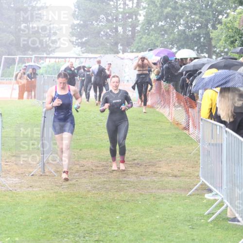 14.06.2026 - 7 Türme Triathlon Andreas Tolksdorf http://msf.ph/oto/9810094 14.06.2026 13:33:30 Schwimmen  meine-sportfotos.de