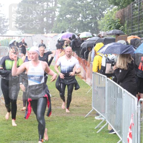 14.06.2026 - 7 Türme Triathlon Andreas Tolksdorf http://msf.ph/oto/9810110 14.06.2026 13:33:40 Schwimmen  meine-sportfotos.de