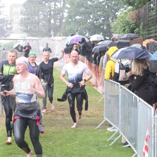 14.06.2026 - 7 Türme Triathlon Andreas Tolksdorf http://msf.ph/oto/9810111 14.06.2026 13:33:40 Schwimmen  meine-sportfotos.de
