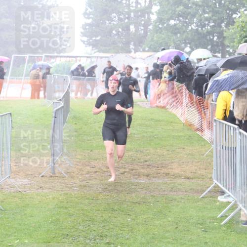 14.06.2026 - 7 Türme Triathlon Andreas Tolksdorf http://msf.ph/oto/9810115 14.06.2026 13:33:47 Schwimmen  meine-sportfotos.de