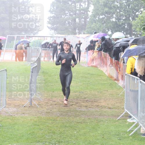 14.06.2026 - 7 Türme Triathlon Andreas Tolksdorf http://msf.ph/oto/9810121 14.06.2026 13:33:50 Schwimmen  meine-sportfotos.de