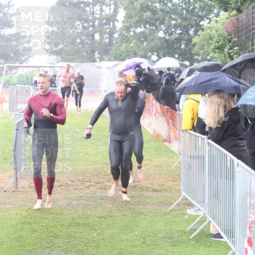 14.06.2026 - 7 Türme Triathlon Andreas Tolksdorf http://msf.ph/oto/9810159 14.06.2026 13:34:54 Schwimmen  meine-sportfotos.de