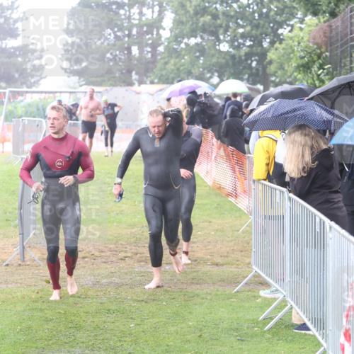 14.06.2026 - 7 Türme Triathlon Andreas Tolksdorf http://msf.ph/oto/9810160 14.06.2026 13:34:54 Schwimmen  meine-sportfotos.de