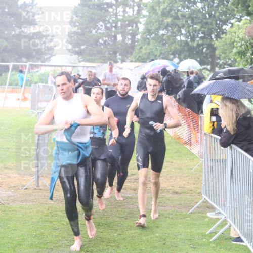 14.06.2026 - 7 Türme Triathlon Andreas Tolksdorf http://msf.ph/oto/9810182 14.06.2026 13:35:36 Schwimmen  meine-sportfotos.de