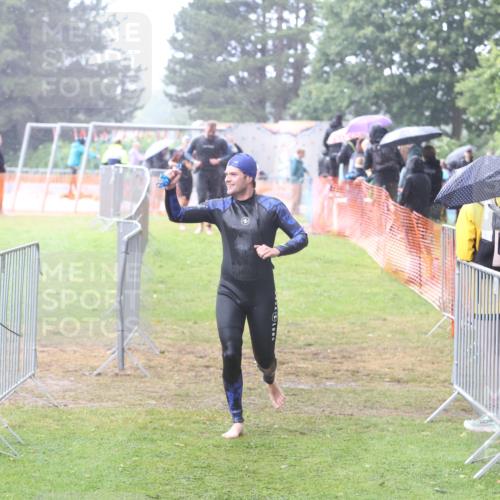 14.06.2026 - 7 Türme Triathlon Andreas Tolksdorf http://msf.ph/oto/9810239 14.06.2026 13:36:38 Schwimmen  meine-sportfotos.de