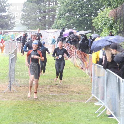 14.06.2026 - 7 Türme Triathlon Andreas Tolksdorf http://msf.ph/oto/9810244 14.06.2026 13:36:45 Schwimmen  meine-sportfotos.de