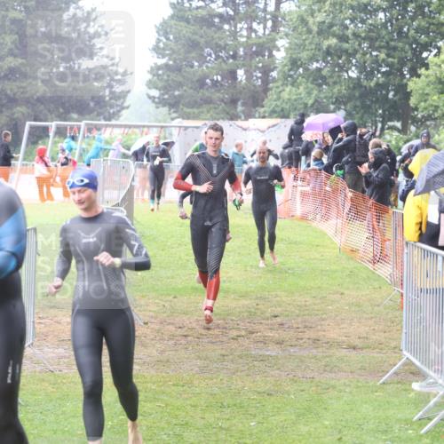 14.06.2026 - 7 Türme Triathlon Andreas Tolksdorf http://msf.ph/oto/9810250 14.06.2026 13:36:51 Schwimmen  meine-sportfotos.de