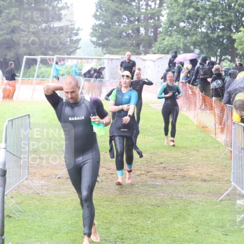 14.06.2026 - 7 Türme Triathlon Andreas Tolksdorf http://msf.ph/oto/9810255 14.06.2026 13:36:57 Schwimmen  meine-sportfotos.de