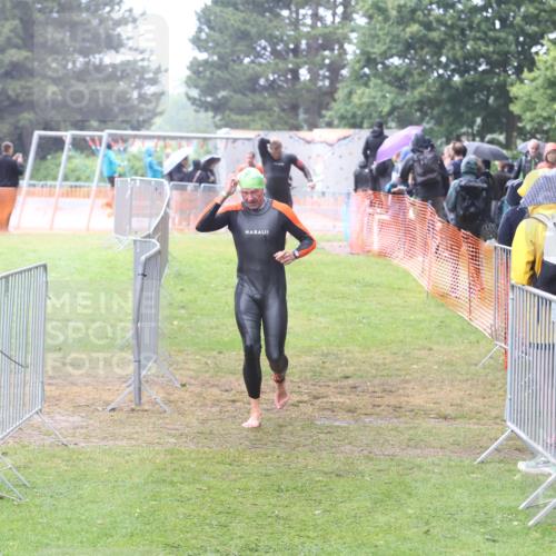 14.06.2026 - 7 Türme Triathlon Andreas Tolksdorf http://msf.ph/oto/9810273 14.06.2026 13:37:10 Schwimmen  meine-sportfotos.de
