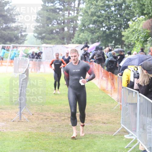14.06.2026 - 7 Türme Triathlon Andreas Tolksdorf http://msf.ph/oto/9810276 14.06.2026 13:37:17 Schwimmen  meine-sportfotos.de