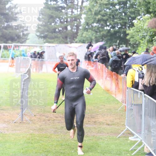 14.06.2026 - 7 Türme Triathlon Andreas Tolksdorf http://msf.ph/oto/9810278 14.06.2026 13:37:17 Schwimmen  meine-sportfotos.de