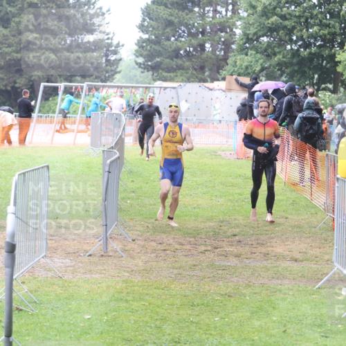14.06.2026 - 7 Türme Triathlon Andreas Tolksdorf http://msf.ph/oto/9810287 14.06.2026 13:37:50 Schwimmen  meine-sportfotos.de