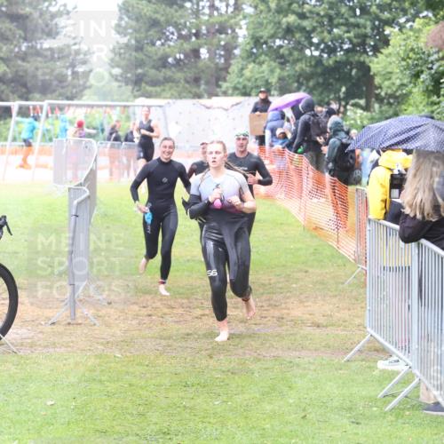 14.06.2026 - 7 Türme Triathlon Andreas Tolksdorf http://msf.ph/oto/9810305 14.06.2026 13:38:20 Schwimmen  meine-sportfotos.de