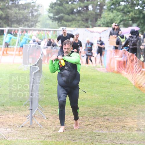 14.06.2026 - 7 Türme Triathlon Andreas Tolksdorf http://msf.ph/oto/9810326 14.06.2026 13:38:45 Schwimmen  meine-sportfotos.de