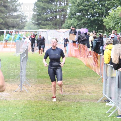 14.06.2026 - 7 Türme Triathlon Andreas Tolksdorf http://msf.ph/oto/9810352 14.06.2026 13:39:12 Schwimmen  meine-sportfotos.de