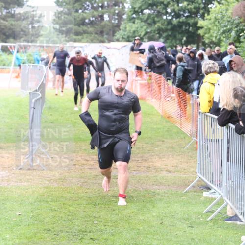 14.06.2026 - 7 Türme Triathlon Andreas Tolksdorf http://msf.ph/oto/9810356 14.06.2026 13:39:20 Schwimmen  meine-sportfotos.de