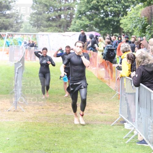 14.06.2026 - 7 Türme Triathlon Andreas Tolksdorf http://msf.ph/oto/9810372 14.06.2026 13:40:00 Schwimmen  meine-sportfotos.de