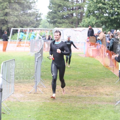 14.06.2026 - 7 Türme Triathlon Andreas Tolksdorf http://msf.ph/oto/9810392 14.06.2026 13:40:23 Schwimmen  meine-sportfotos.de