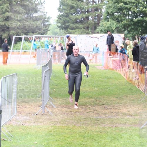 14.06.2026 - 7 Türme Triathlon Andreas Tolksdorf http://msf.ph/oto/9810398 14.06.2026 13:40:46 Schwimmen  meine-sportfotos.de