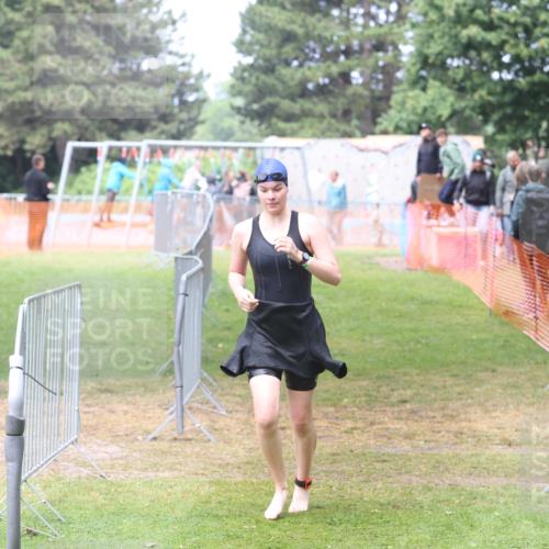 14.06.2026 - 7 Türme Triathlon Andreas Tolksdorf http://msf.ph/oto/9810406 14.06.2026 13:40:51 Schwimmen  meine-sportfotos.de