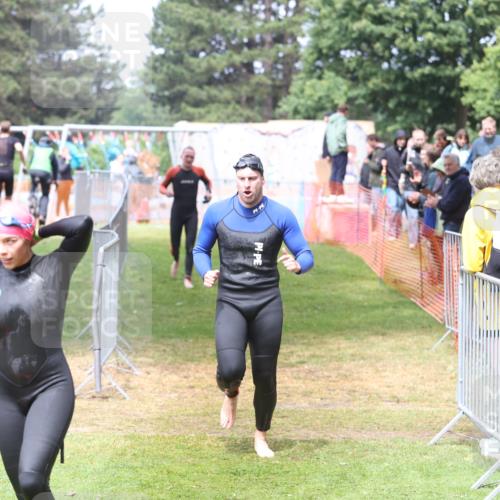 14.06.2026 - 7 Türme Triathlon Andreas Tolksdorf http://msf.ph/oto/9810444 14.06.2026 13:41:54 Schwimmen  meine-sportfotos.de