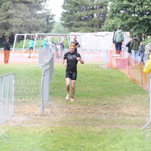 14.06.2026 - 7 Türme Triathlon Andreas Tolksdorf http://msf.ph/oto/9810461 14.06.2026 13:42:54 Schwimmen  meine-sportfotos.de