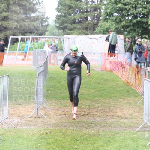 14.06.2026 - 7 Türme Triathlon Andreas Tolksdorf http://msf.ph/oto/9810468 14.06.2026 13:43:18 Schwimmen  meine-sportfotos.de
