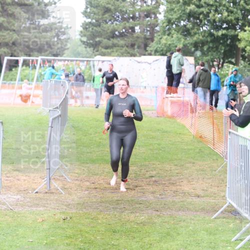 14.06.2026 - 7 Türme Triathlon Andreas Tolksdorf http://msf.ph/oto/9810482 14.06.2026 13:45:11 Schwimmen  meine-sportfotos.de