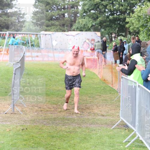 14.06.2026 - 7 Türme Triathlon Andreas Tolksdorf http://msf.ph/oto/9810501 14.06.2026 13:46:19 Schwimmen  meine-sportfotos.de