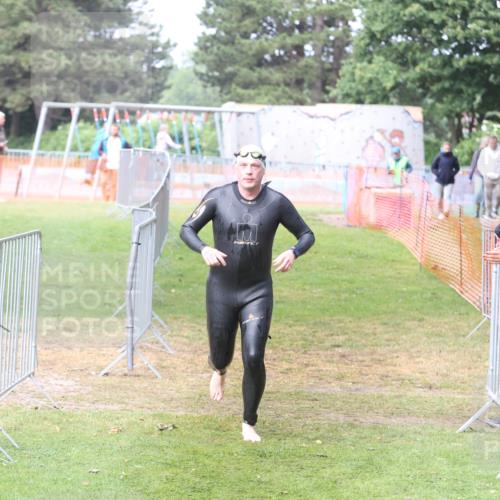 14.06.2026 - 7 Türme Triathlon Andreas Tolksdorf http://msf.ph/oto/9810516 14.06.2026 13:48:42 Schwimmen  meine-sportfotos.de