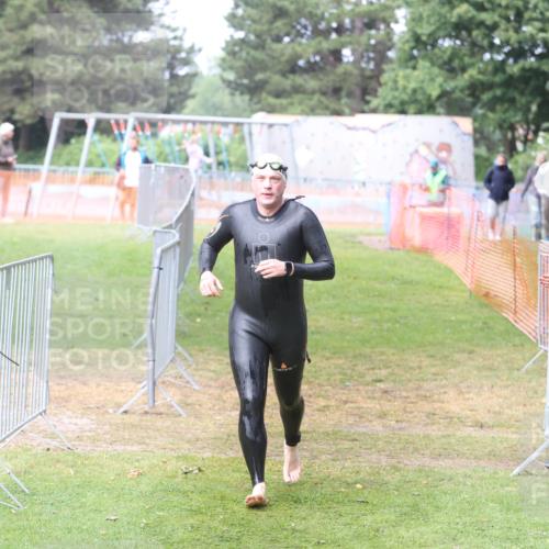14.06.2026 - 7 Türme Triathlon Andreas Tolksdorf http://msf.ph/oto/9810517 14.06.2026 13:48:42 Schwimmen  meine-sportfotos.de