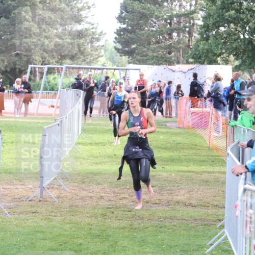14.06.2026 - 7 Türme Triathlon Andreas Tolksdorf http://msf.ph/oto/9810577 14.06.2026 08:24:23 Schwimmen  meine-sportfotos.de