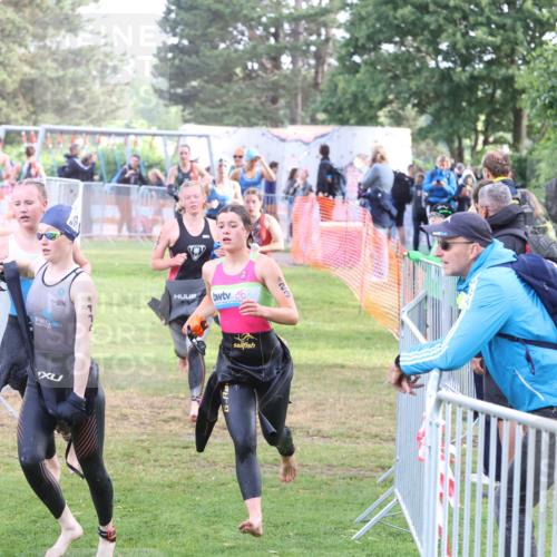 14.06.2026 - 7 Türme Triathlon Andreas Tolksdorf http://msf.ph/oto/9810593 14.06.2026 08:24:30 Schwimmen  meine-sportfotos.de