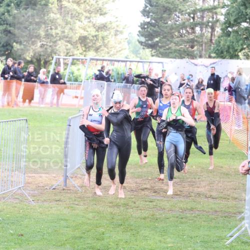 14.06.2026 - 7 Türme Triathlon Andreas Tolksdorf http://msf.ph/oto/9810608 14.06.2026 08:24:38 Schwimmen  meine-sportfotos.de