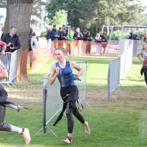 14.06.2026 - 7 Türme Triathlon Andreas Tolksdorf http://msf.ph/oto/9810624 14.06.2026 08:24:54 Schwimmen  meine-sportfotos.de