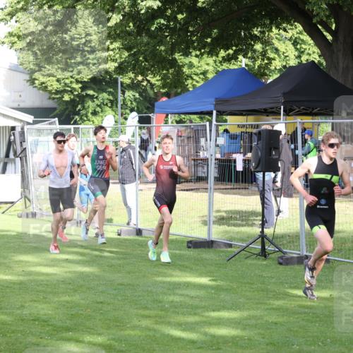 14.06.2026 - 7 Türme Triathlon Andreas Tolksdorf http://msf.ph/oto/9810655 14.06.2026 08:25:21 Schwimmen  meine-sportfotos.de