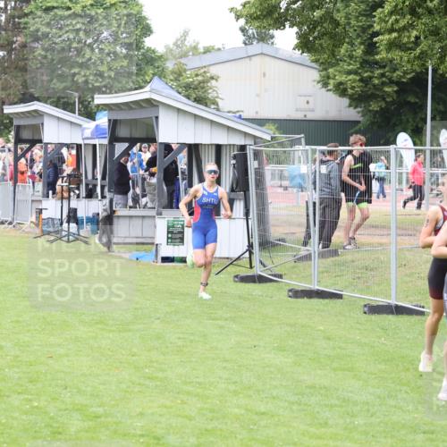 14.06.2026 - 7 Türme Triathlon Andreas Tolksdorf http://msf.ph/oto/9810717 14.06.2026 08:44:05 Schwimmen  meine-sportfotos.de