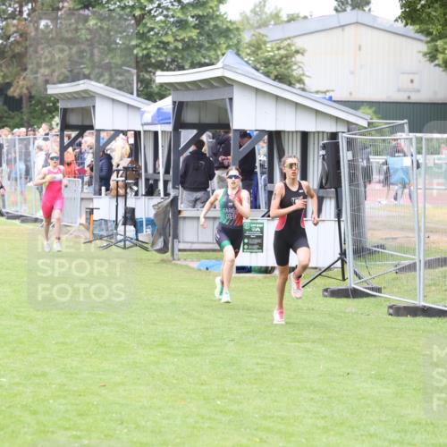 14.06.2026 - 7 Türme Triathlon Andreas Tolksdorf http://msf.ph/oto/9810723 14.06.2026 08:44:11 Schwimmen  meine-sportfotos.de