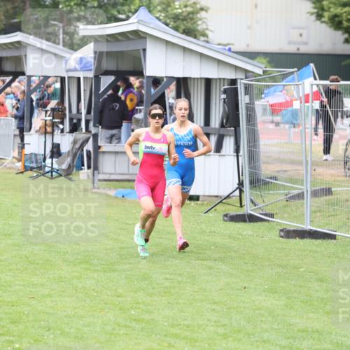 14.06.2026 - 7 Türme Triathlon Andreas Tolksdorf http://msf.ph/oto/9810731 14.06.2026 08:44:35 Schwimmen  meine-sportfotos.de