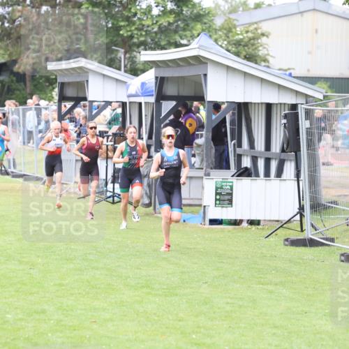 14.06.2026 - 7 Türme Triathlon Andreas Tolksdorf http://msf.ph/oto/9810735 14.06.2026 08:44:37 Schwimmen  meine-sportfotos.de