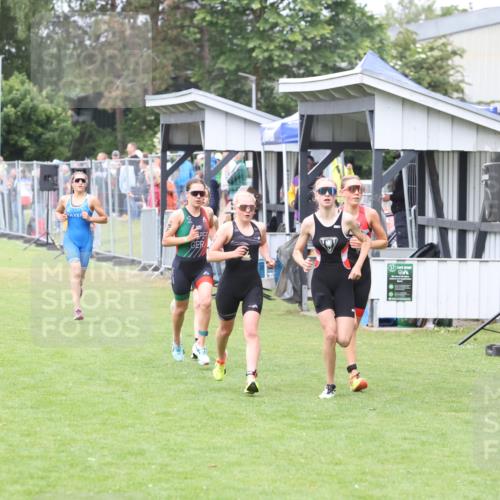 14.06.2026 - 7 Türme Triathlon Andreas Tolksdorf http://msf.ph/oto/9810769 14.06.2026 08:45:26 Schwimmen  meine-sportfotos.de
