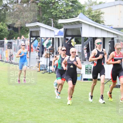 14.06.2026 - 7 Türme Triathlon Andreas Tolksdorf http://msf.ph/oto/9810771 14.06.2026 08:45:27 Schwimmen  meine-sportfotos.de