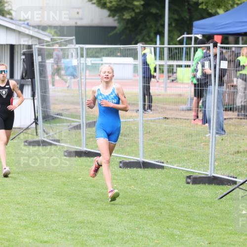 14.06.2026 - 7 Türme Triathlon Andreas Tolksdorf http://msf.ph/oto/9810779 14.06.2026 08:46:07 Schwimmen  meine-sportfotos.de