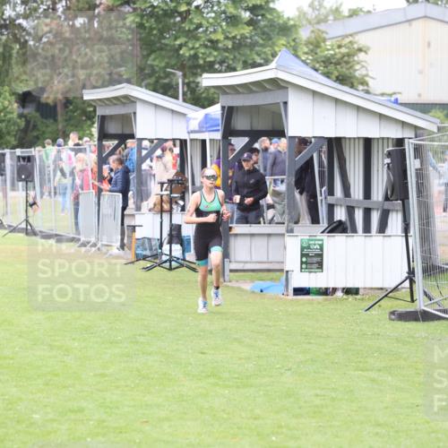 14.06.2026 - 7 Türme Triathlon Andreas Tolksdorf http://msf.ph/oto/9810788 14.06.2026 08:46:13 Schwimmen  meine-sportfotos.de