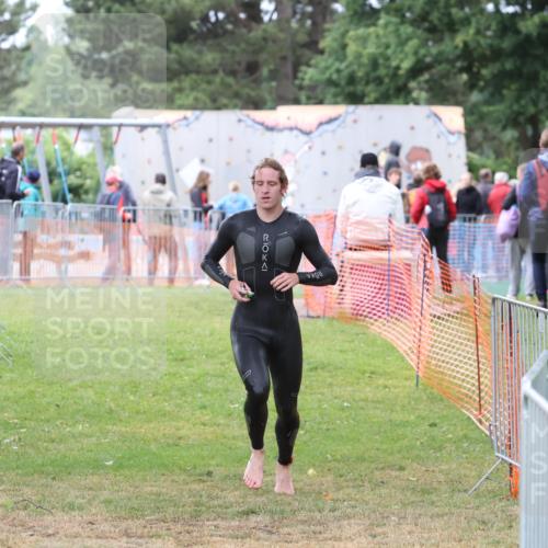 14.06.2026 - 7 Türme Triathlon Andreas Tolksdorf http://msf.ph/oto/9810801 14.06.2026 08:48:44 Schwimmen  meine-sportfotos.de