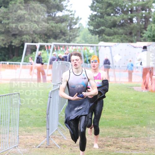 14.06.2026 - 7 Türme Triathlon Andreas Tolksdorf http://msf.ph/oto/9810875 14.06.2026 08:49:43 Schwimmen  meine-sportfotos.de