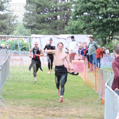 14.06.2026 - 7 Türme Triathlon Andreas Tolksdorf http://msf.ph/oto/9810894 14.06.2026 08:49:57 Schwimmen  meine-sportfotos.de